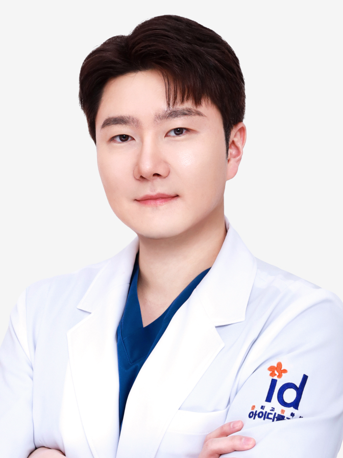 김준우 대표원장 portrait