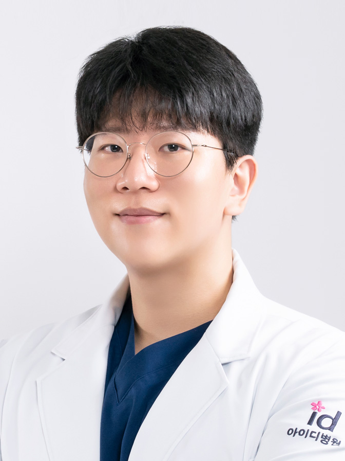 유성윤 원장