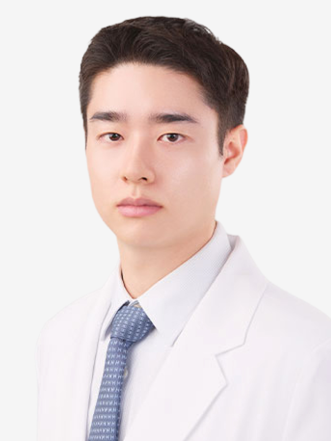 이홍우 대표원장 portrait